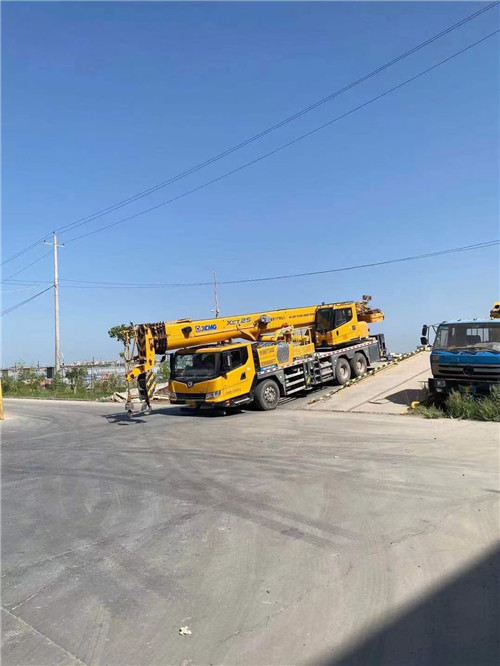 宜黄县吊车作业时，可能会产生哪些额外收费项目？